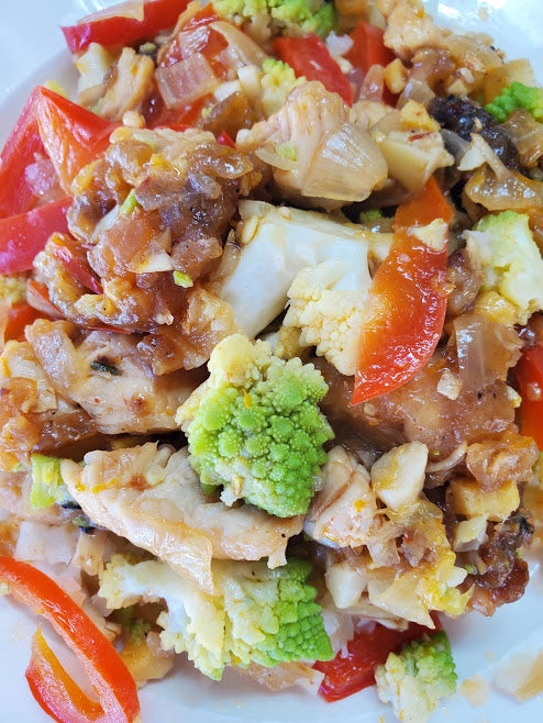 Orange Chicken with Broccoli and Red Peppers (1 serving) (gf, df, ef, cf, sf, p, processed sugar free)